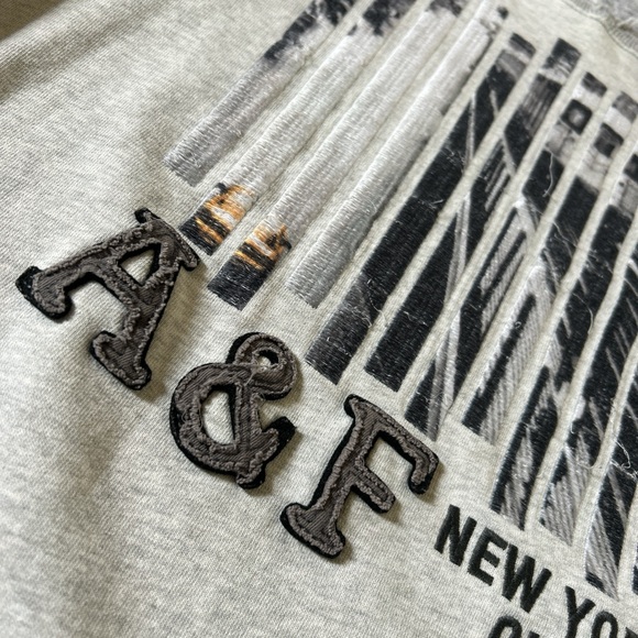 Light Grey Abercrombie & Fitch distressed Crewneck - Picture 2 of 3